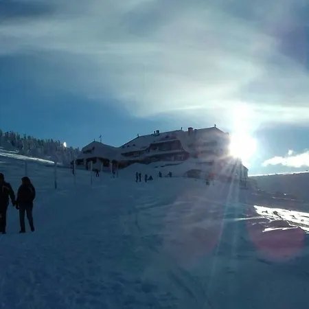 Pensjonat Willa Urocza *